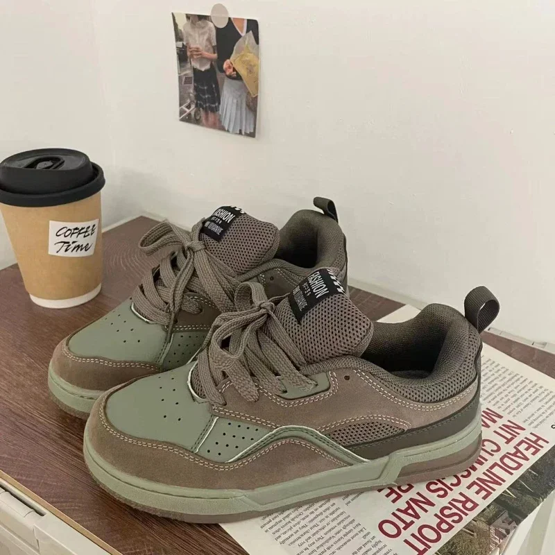 Fashion Vintage Sneakers Men A - Street Fashion Couple 리뷰 및 가격