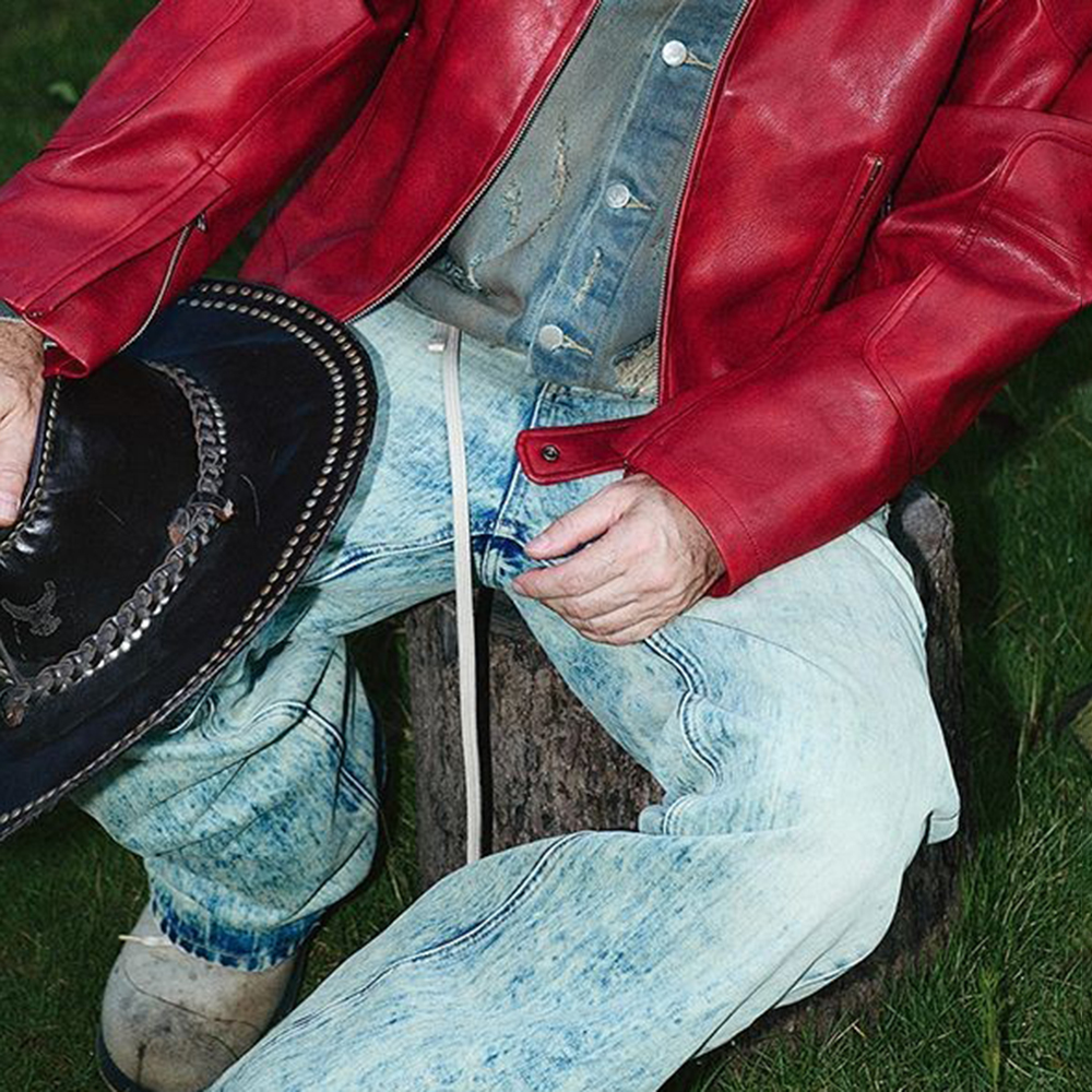 Men's Red Long-Sleeved  Leathe - Street Fashion Trends 2026 리뷰 및 가격