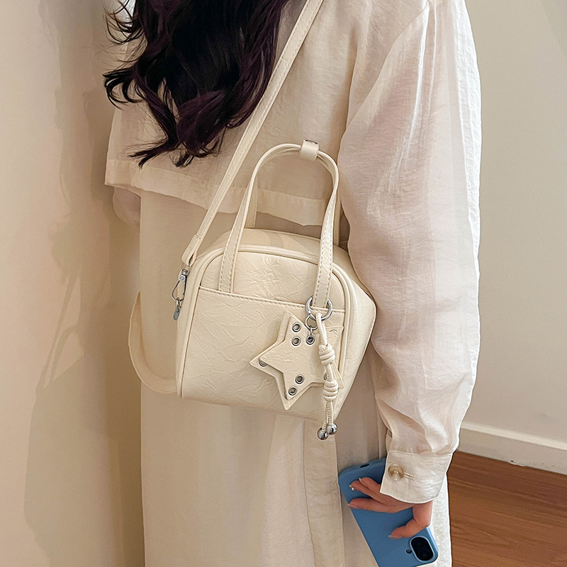 Women's Silver Mini Pu Leather - Street Fashion Trends 2026 리뷰 및 가격